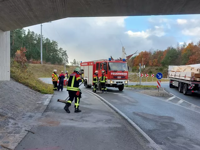 Ölspur Kreisverkehr