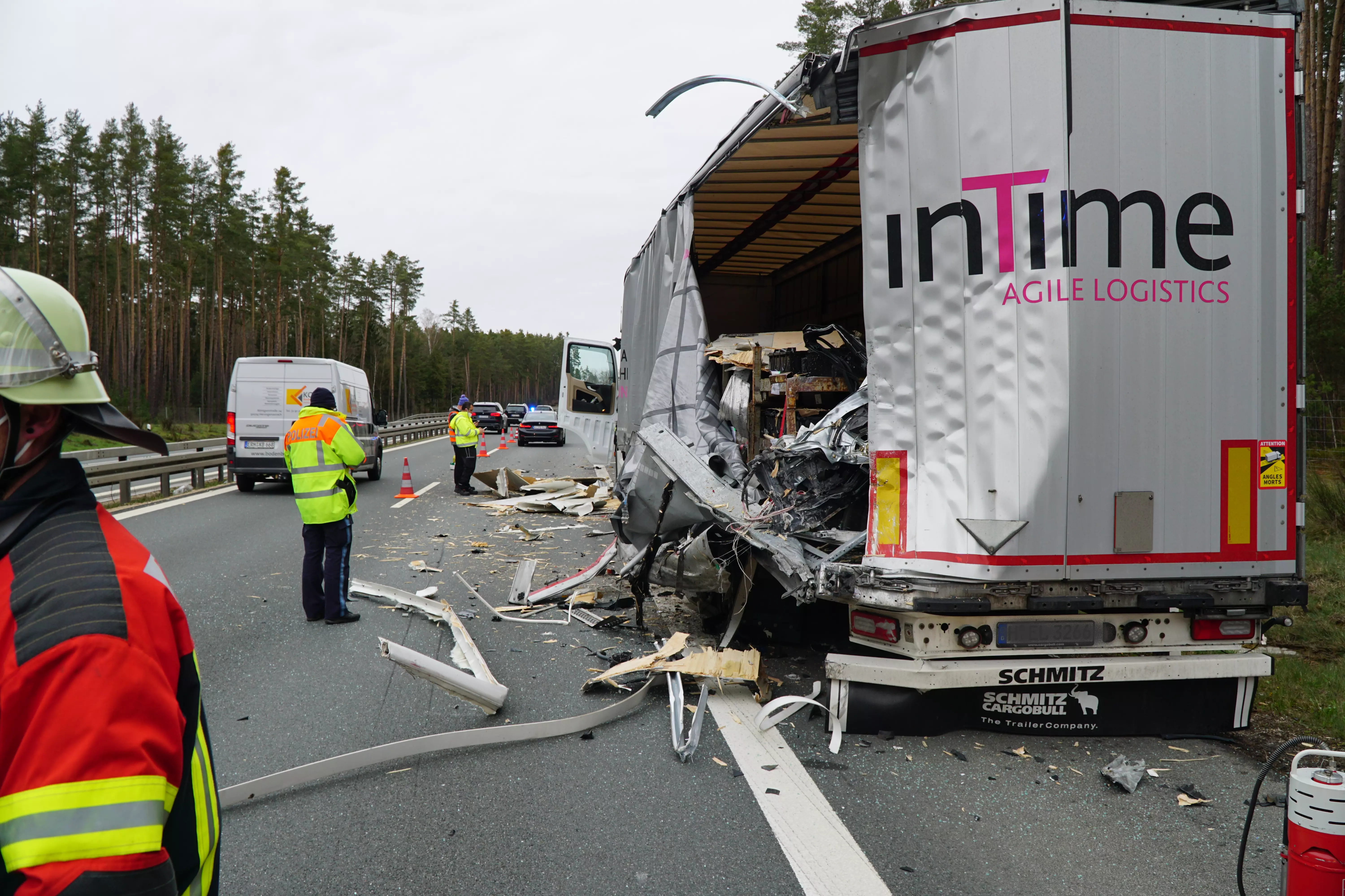 LKW Unfall B2